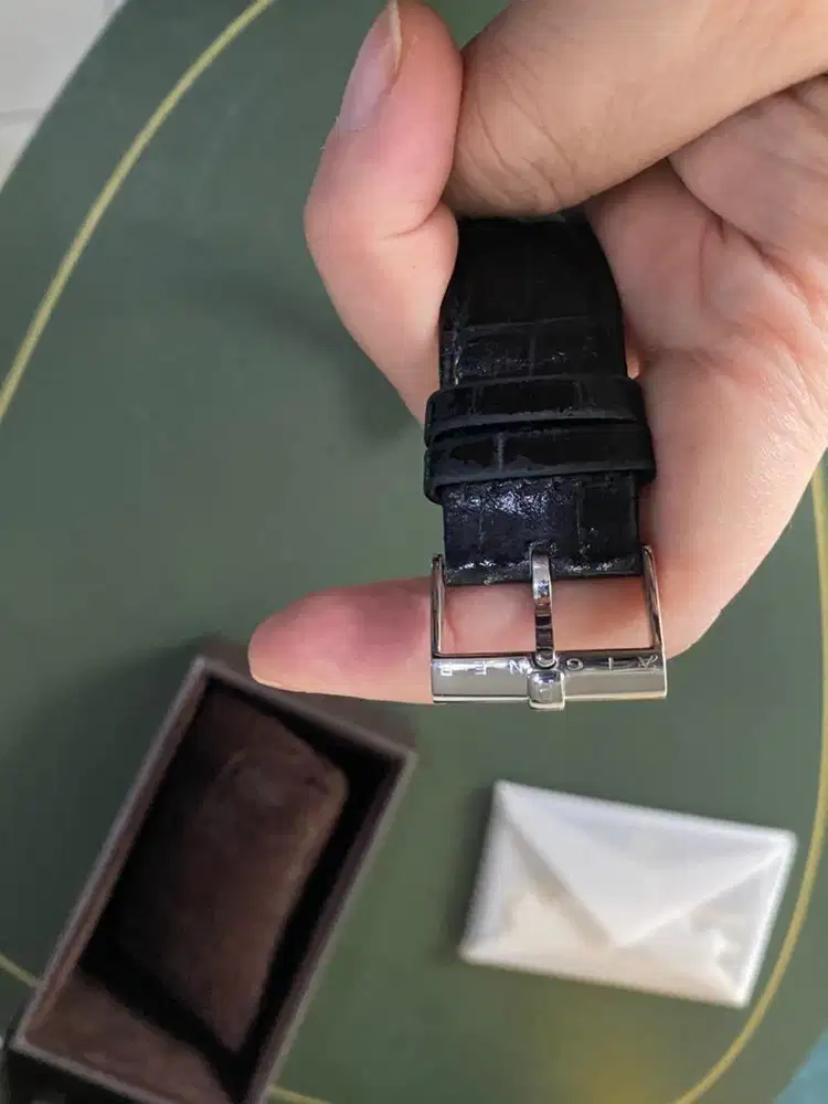 Original Jam tangan Cowok brand Aigner