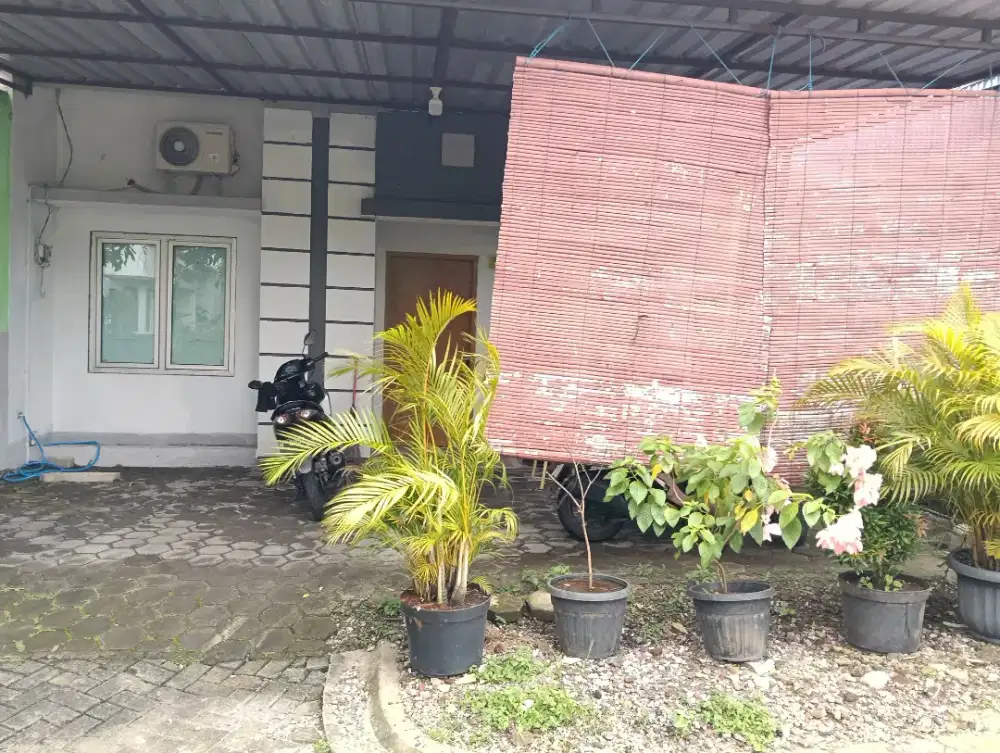 Rumah dalam Perumahan Greenwood