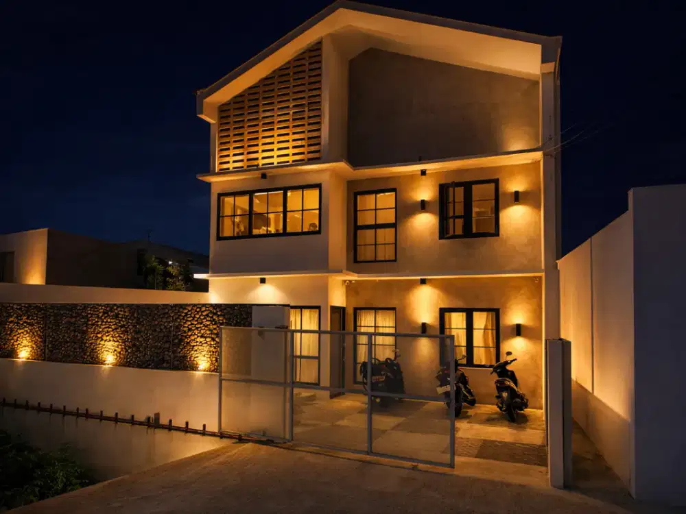 Rumah Industrial Modern 3 Lantai Cileunyi | Ceiling Tinggi & Listrik 7700W | Turun Harga