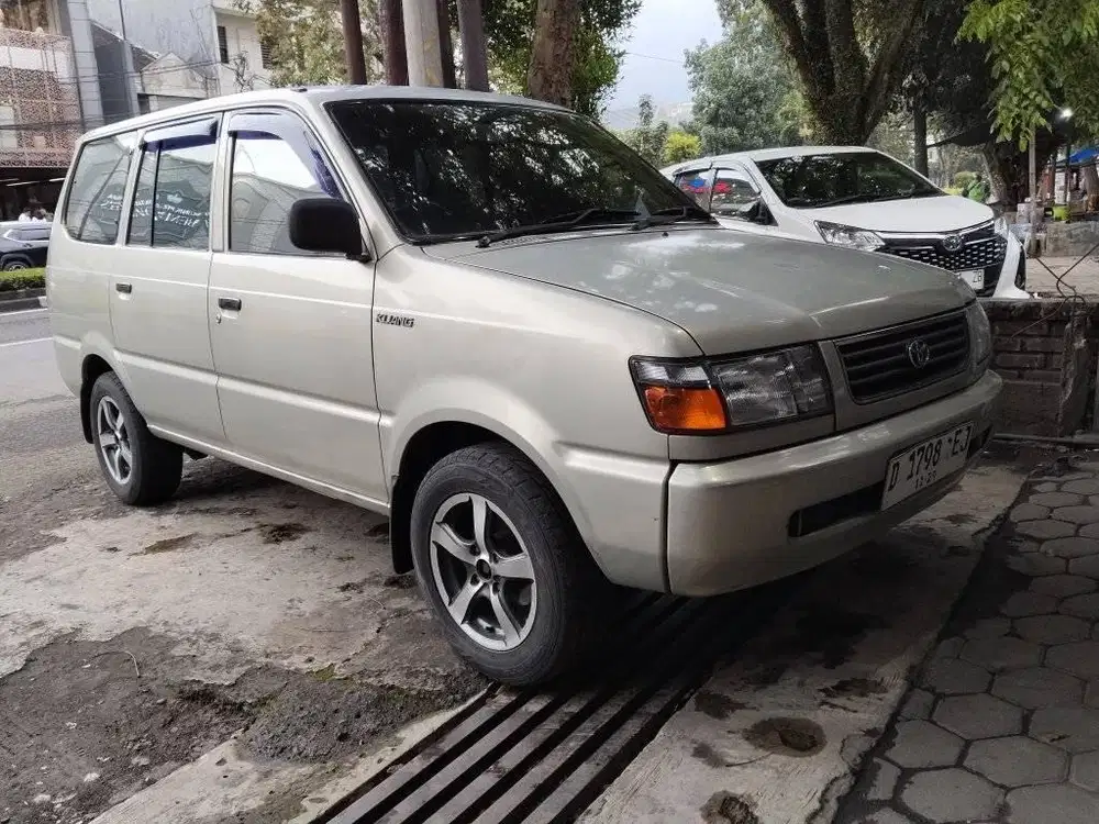 Toyota Kijang LGX Diesel mt 1999