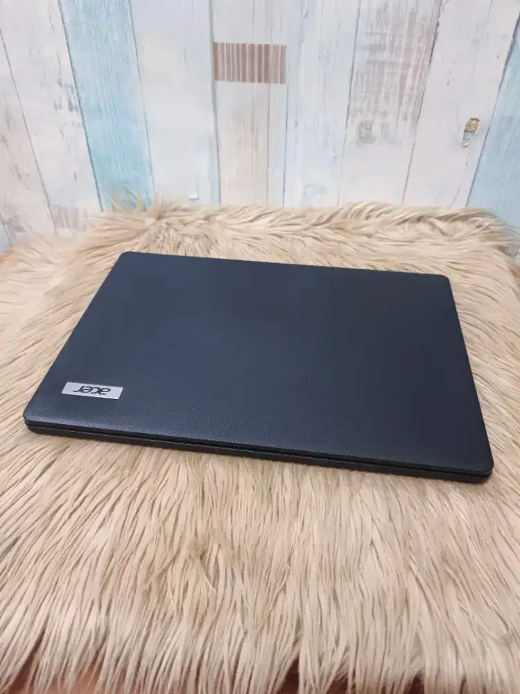 Acer TravelMate P40-53 Core i5 Gen 11 Ram 8 Ssd 512 VGA Intel Iris