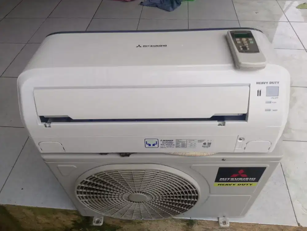AC Mitsubishi 1/2 PK, termasuk pasang