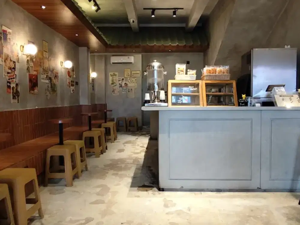 Ruko 2 lantai hadap jalan raya boulevard utama Graha Raya dengan traffic kendaraan 24 jam