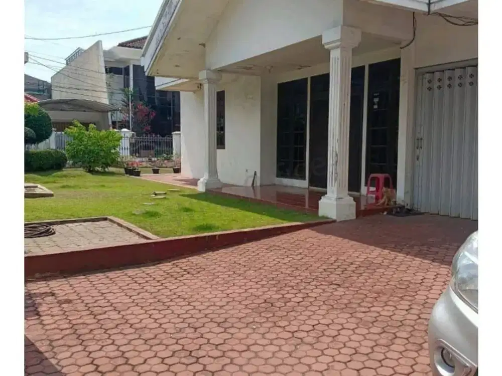 Dijual Rumah Hitung Tanah Satelit Indah Strategis Siap Huni