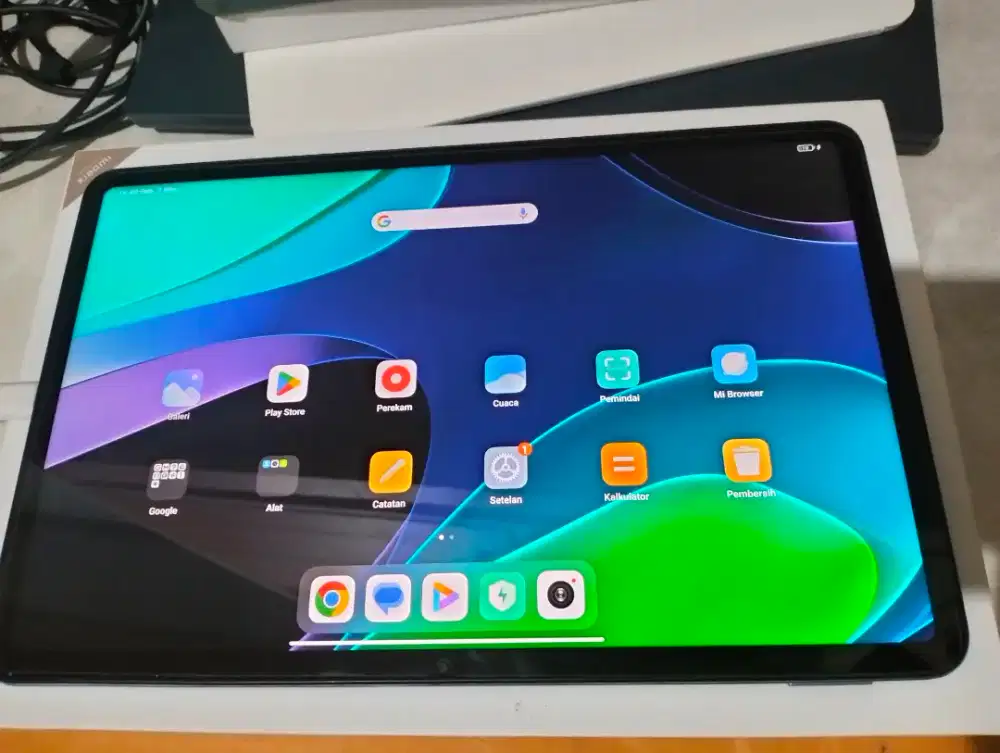 Xiaomi pad 6 ram 8/256 + keyboard + casing