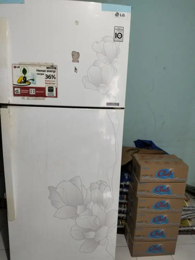 Di jual Kulkas 3 pintu LG inverter