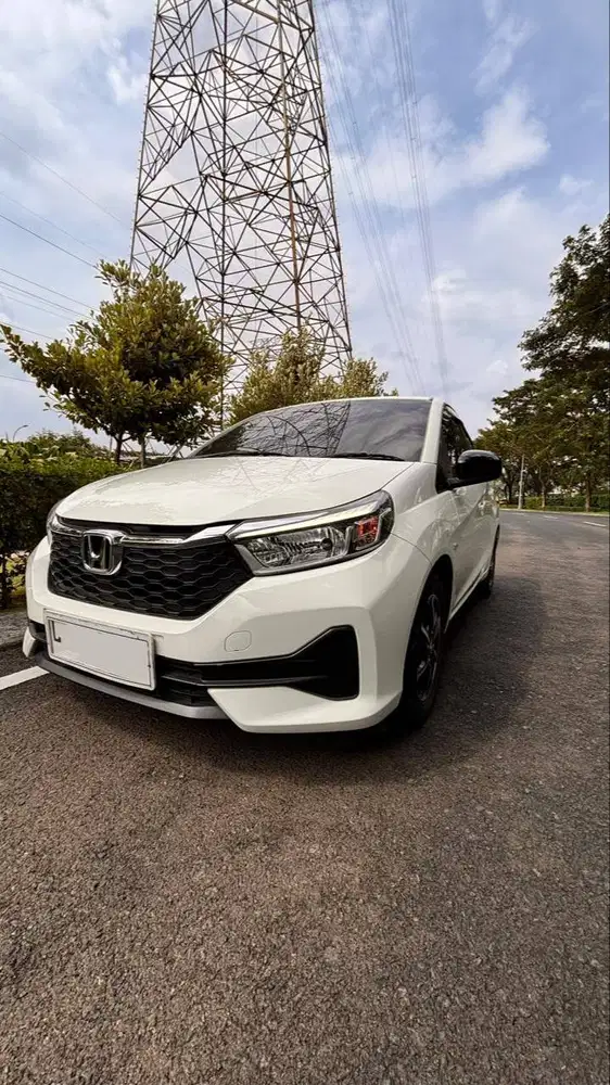 JUAL CEPAT Mobil Simpanan HONDA BRIO E MATIC (PUTIH) 2023 akhir