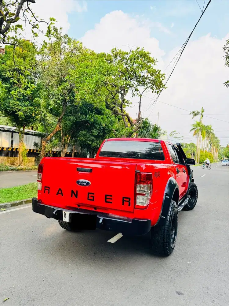 Ford Ranger 3.2 XLT Turbo Diesel Type Tertinggi