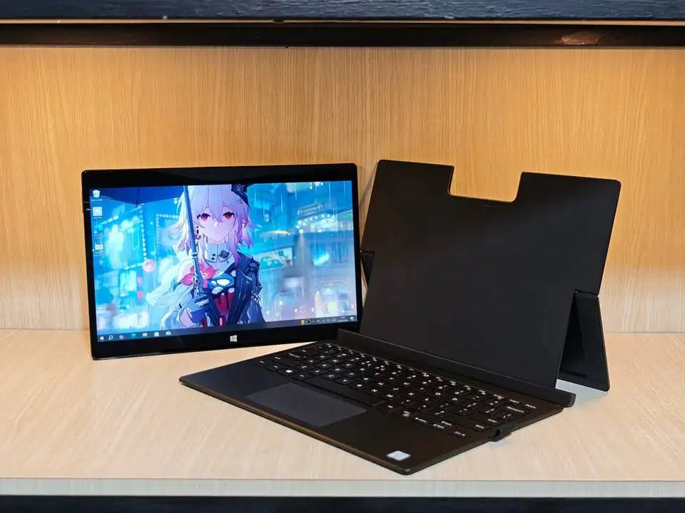 READY Dell Latitude 7275 2-in-1 12 Inch Tablet Laptop Body Slim
