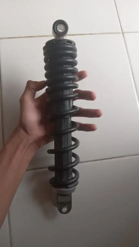 Jual cepet AJA SHOCKBREAKER belakang beat