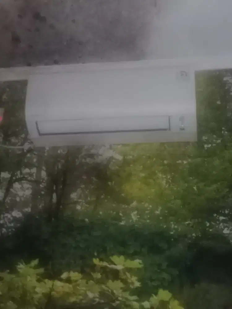 Dijual AC merk daikin 1/2 PK