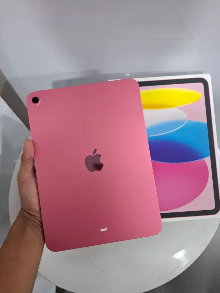 iPad 11 256gb WiFi only iBox pink like new