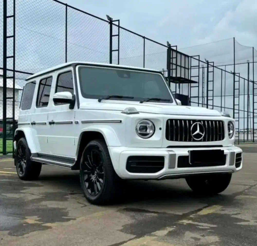 Mercedes Benz G400D AMG 3.0 Diesel 2023 White KM 4rb Antikk Like New