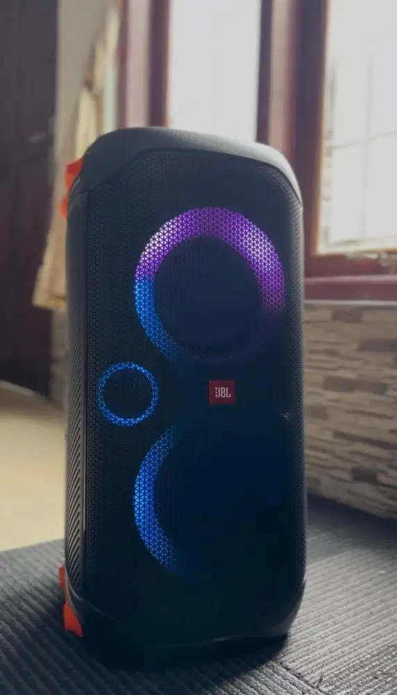 SPEAKER JBL PARTYBOX 110 LIKE NEW BARU SEMINGGU