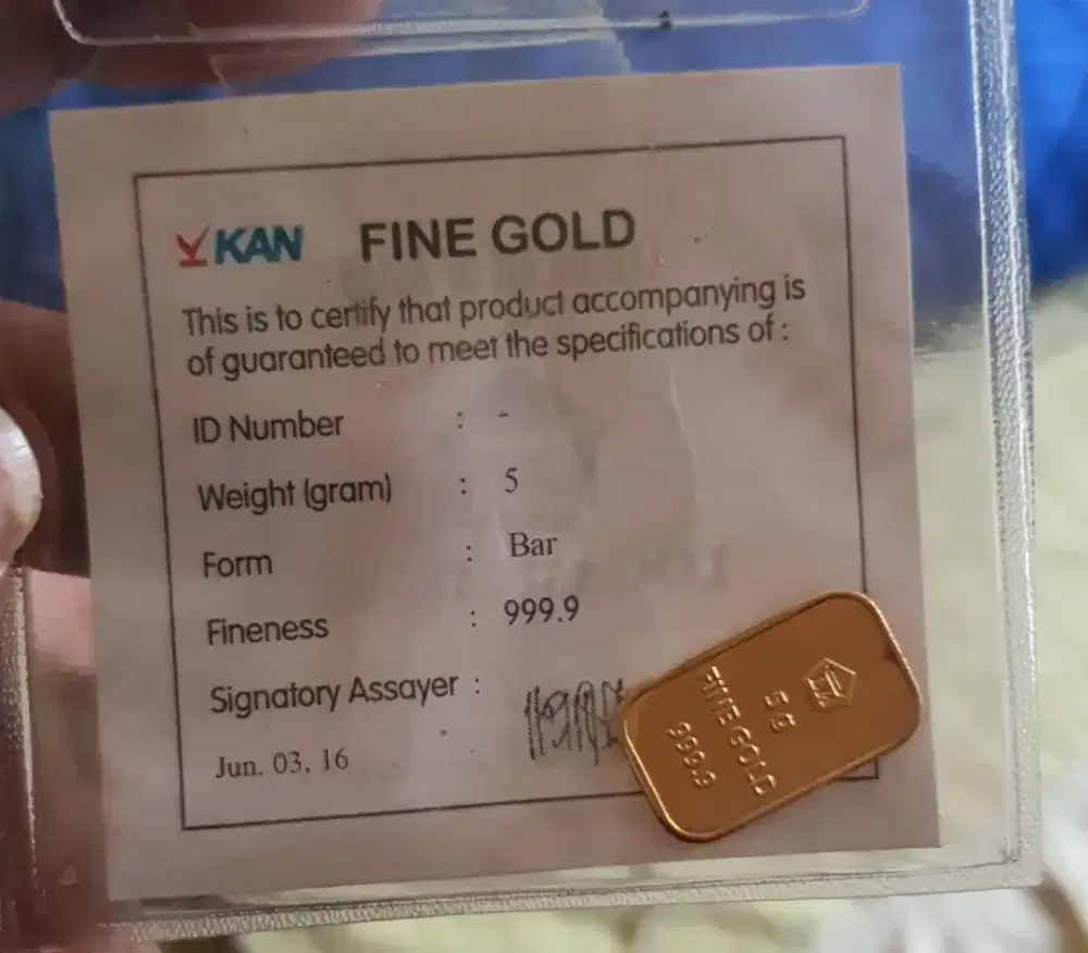 Menerima logam mulia