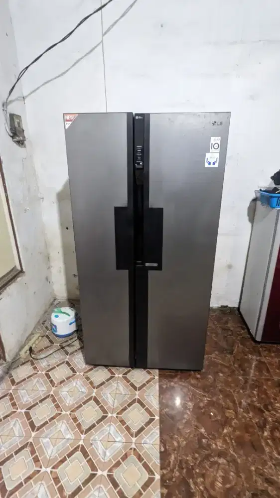 Jual kulkas 2 pintu side bye side normal no kendala merk LG INVERTER
