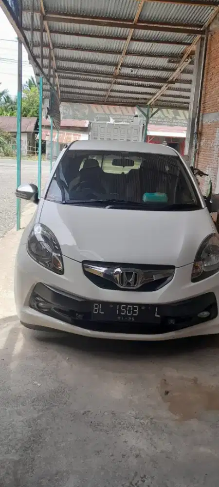 Jual mobil brio