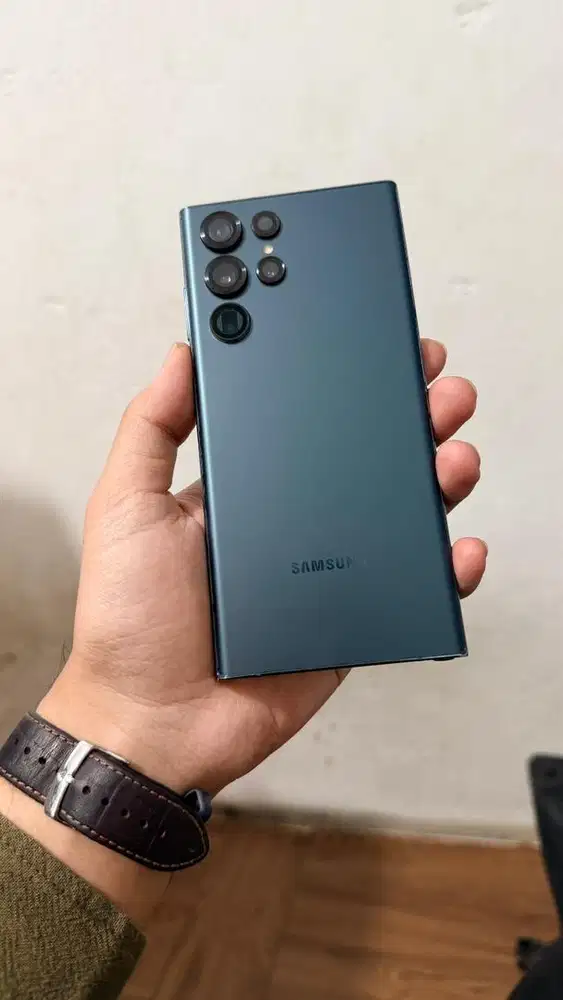 Samsung S22 Ultra 12/512gb Sein