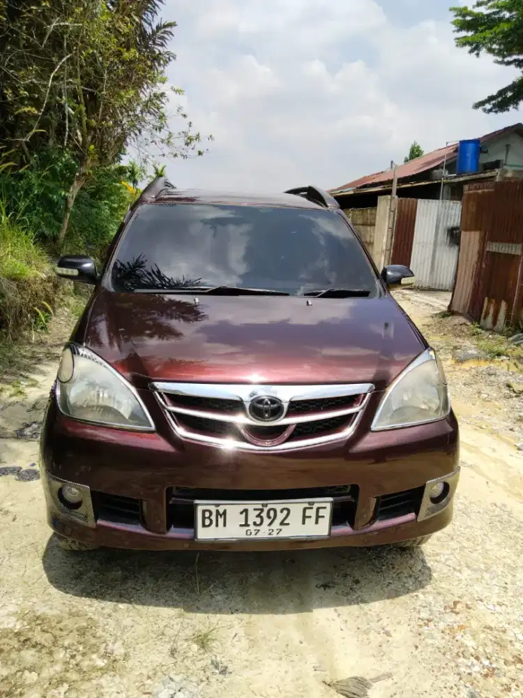 di jual avanza tahun 2011 !!!