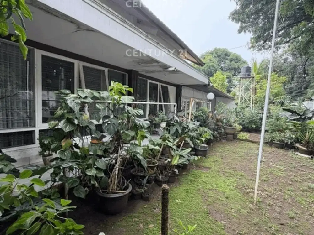 Dijual Rumah Hadap Jalan Raya Di Wijaya Sangat Strategis