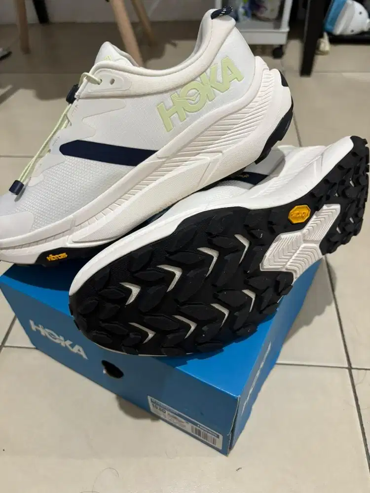 Sepatu Hoka Transporter