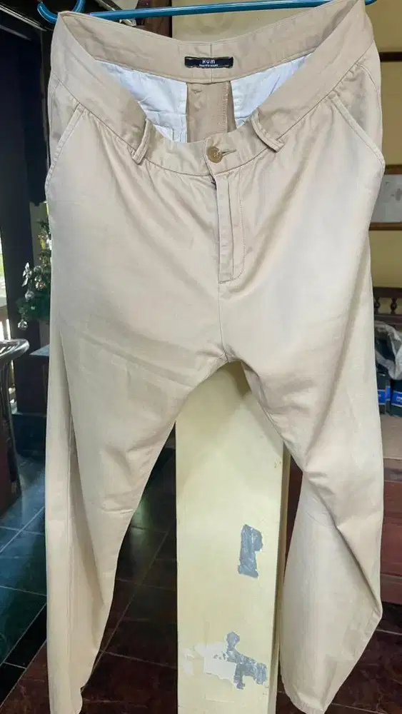 Celana Chino size 32