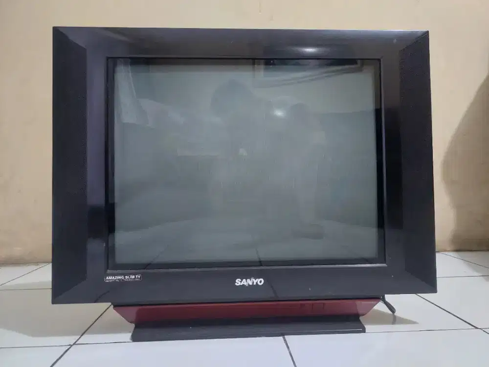 Tv Sanyo 21 inch slim & flat