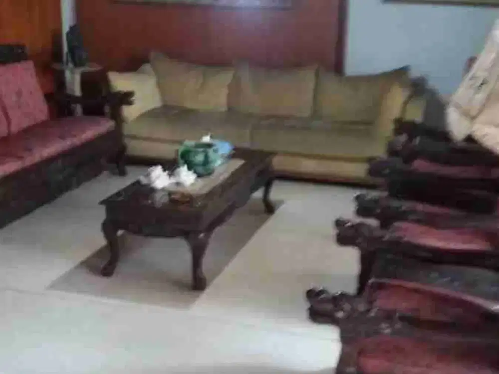 RUMAH NYAMAN DENGAN UDARA SEJUK DI KARANGSETRA, BANDUNG