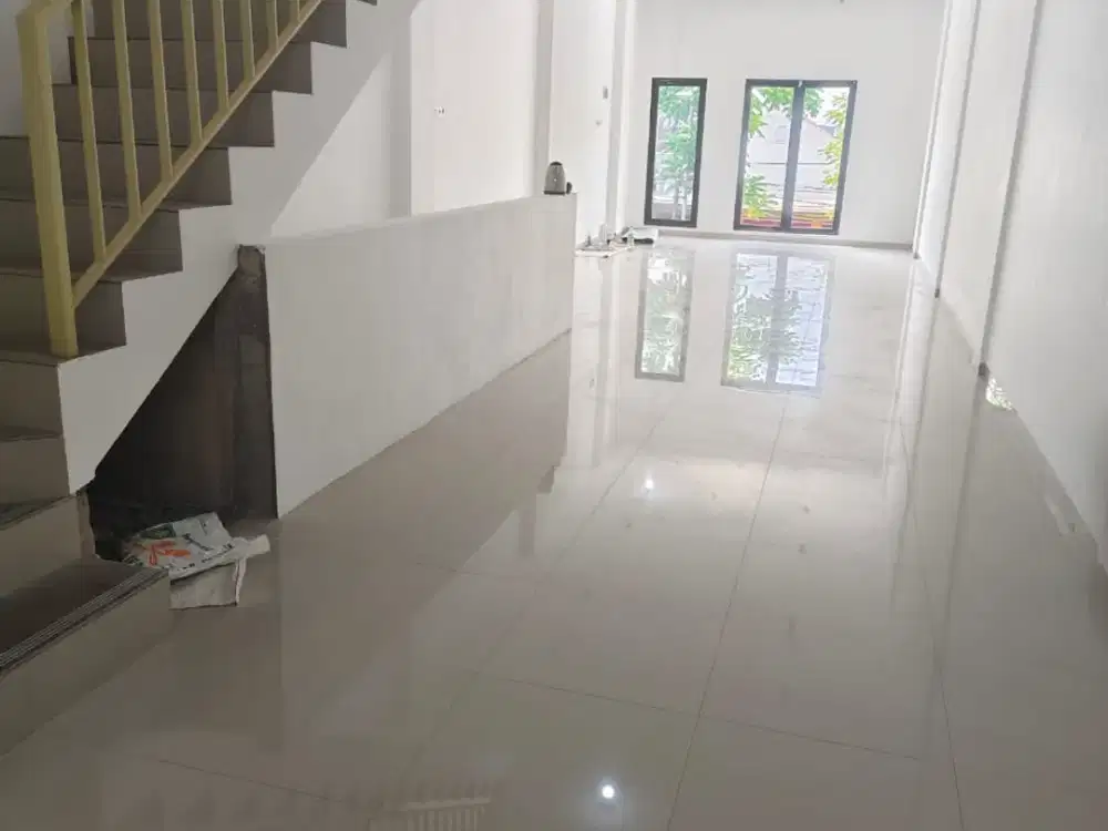 Disewakan Ruko di Bisnis Area Surabaya