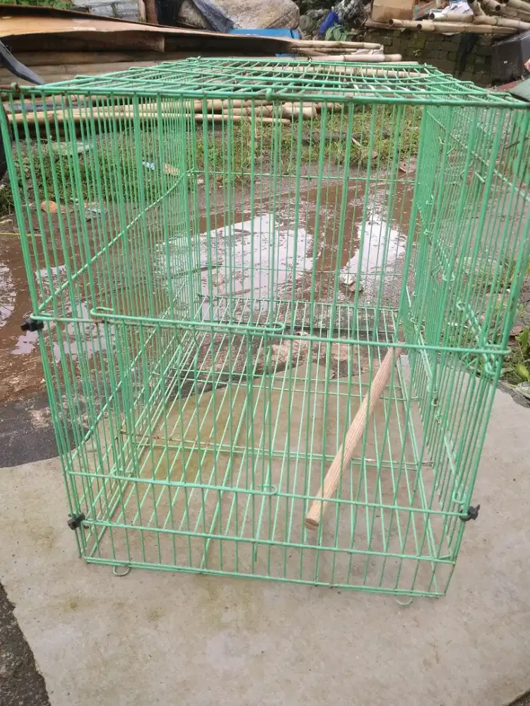 Kandang besi lucky
