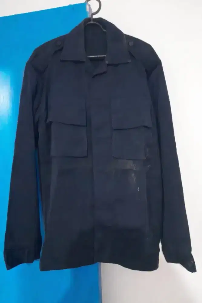 Seragam biru gelap PDL