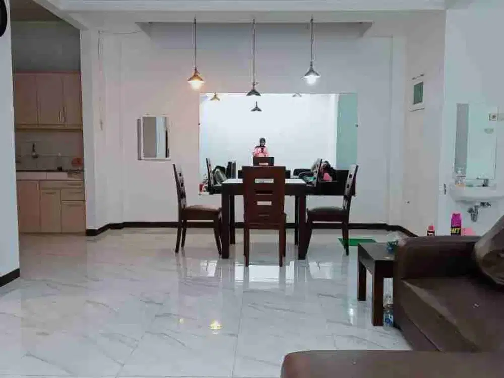 Sewa Rumah Siap Huni di Kota Baru Parahyangan Bandung