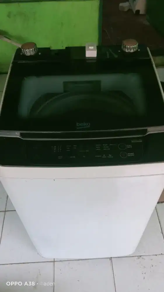 Mesin cuci BEkO manual