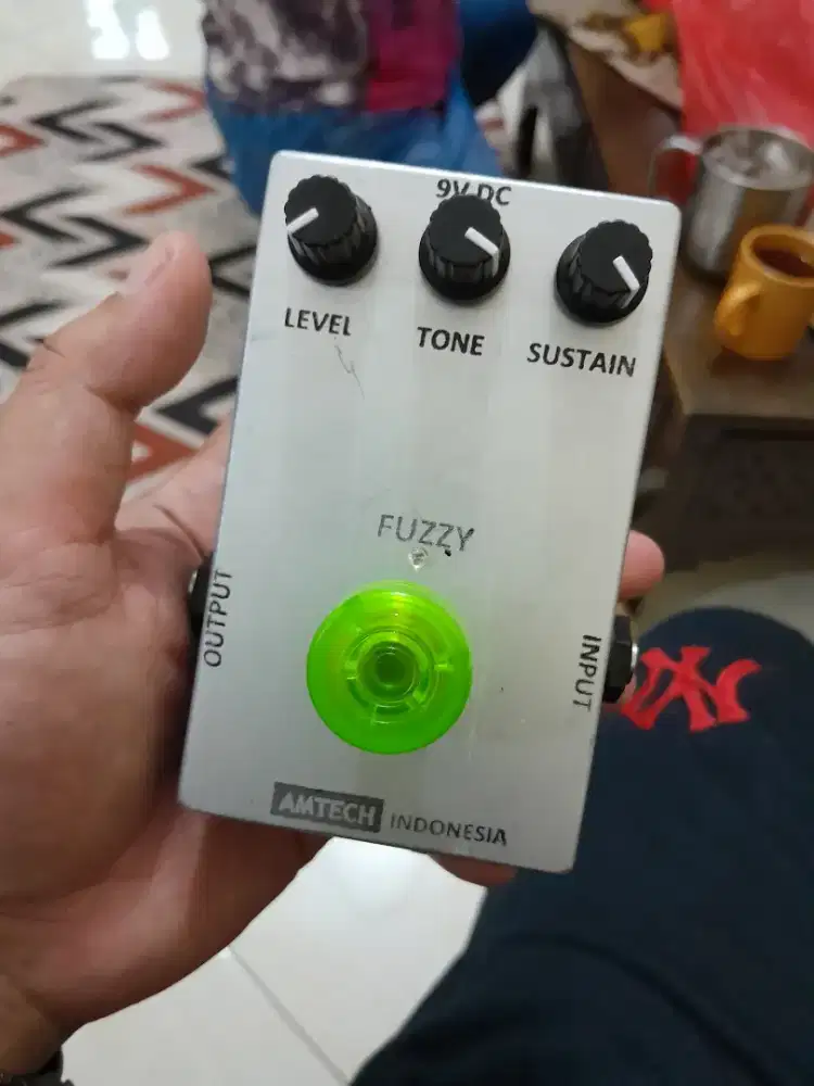 Efek fuzz amtech Ind bisa gitar dan bass