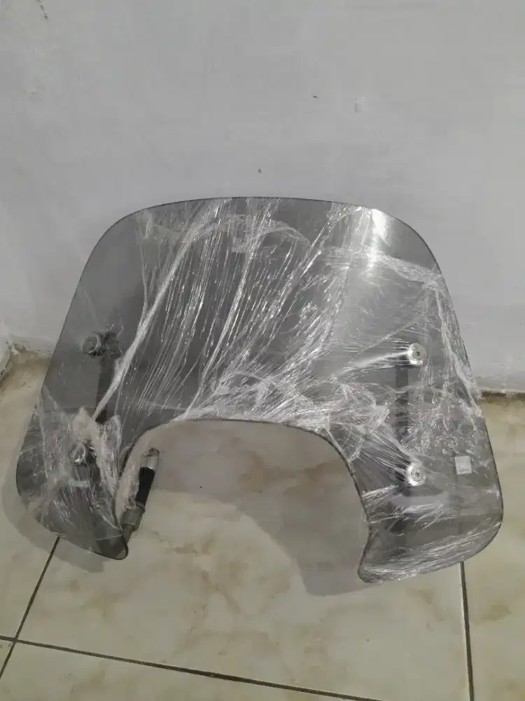 Flyscreen original piaggio vespa sprint (second)