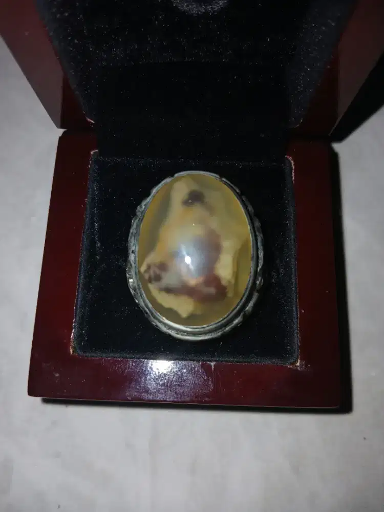 Batu cincin gambar biksu antik, langka