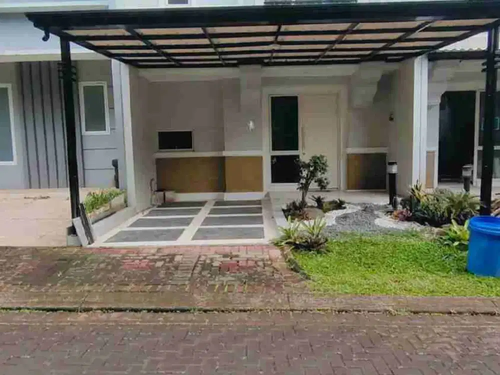 Rumah siap huni lokasi strategis dalam cluster di Kencana Loka BSD