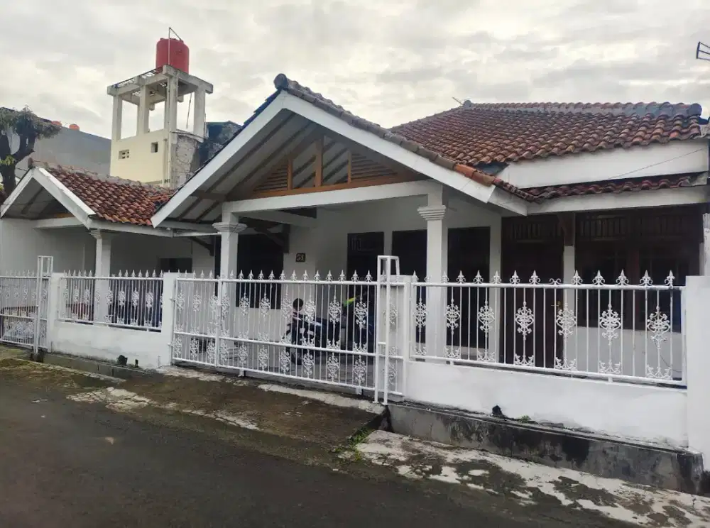 Rumah tinggal disewakan dekat pasar lama / Pengadilan Negeri Tangerang
