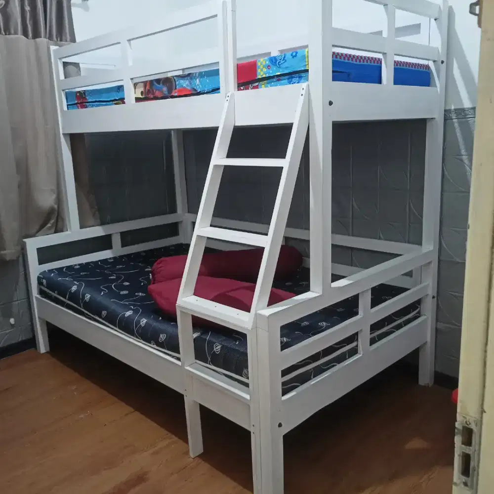 Ranjang Susun Tingkat Kayu 120/90 Warna Putih Kokoh Kuat