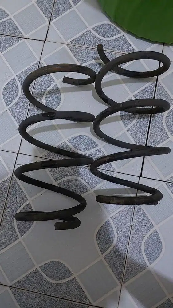 per depan mazda 2 skyactive 3 jari