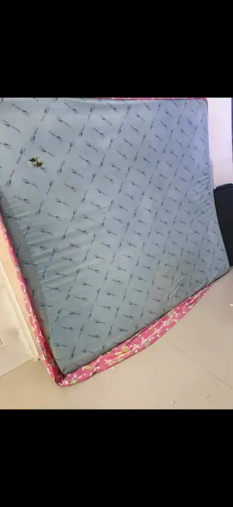 Ranjang Second 200 x 180