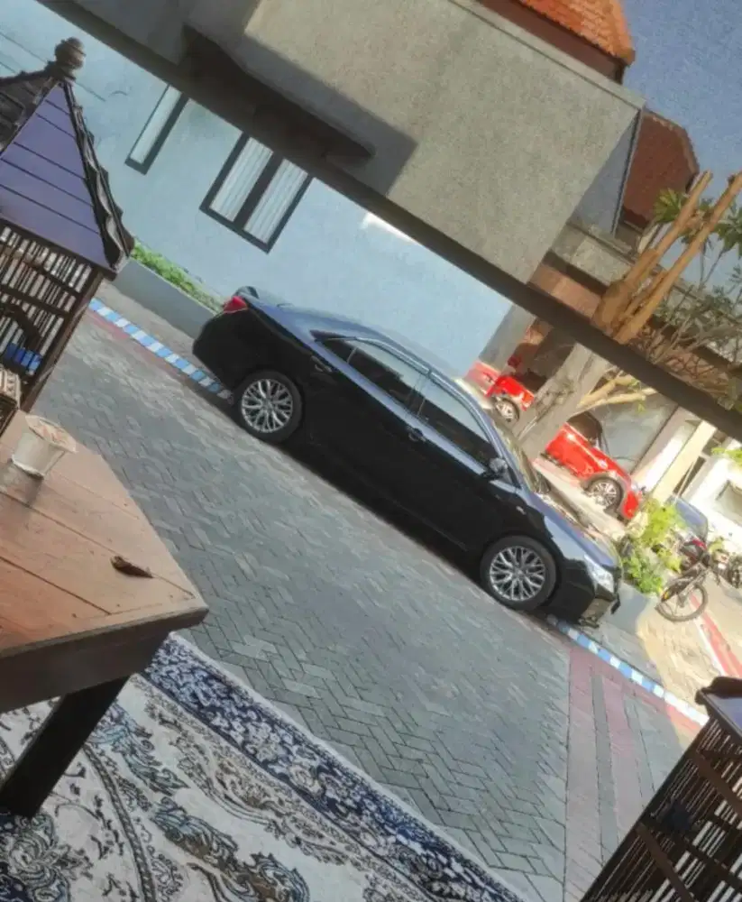 Toyota Camry 2014 (NIK 2013)