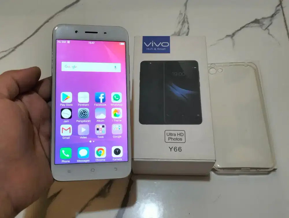 BUTUH UANG VIVO Y66 RAM 4GB / 64GB 4G LTE Duos 5,5in Mulus batre Awet