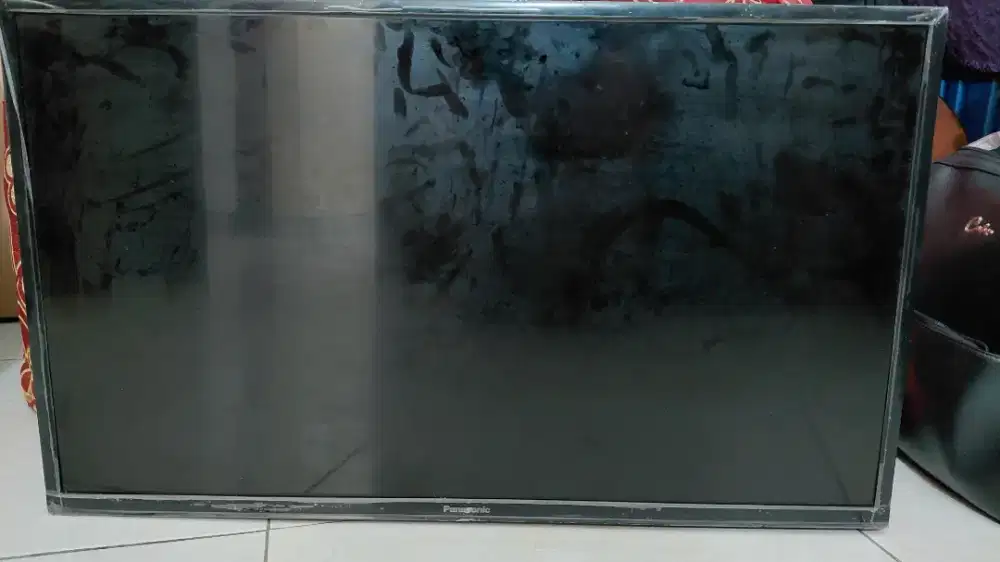 TV Led Panasonic 32 inc + brancket (baru)