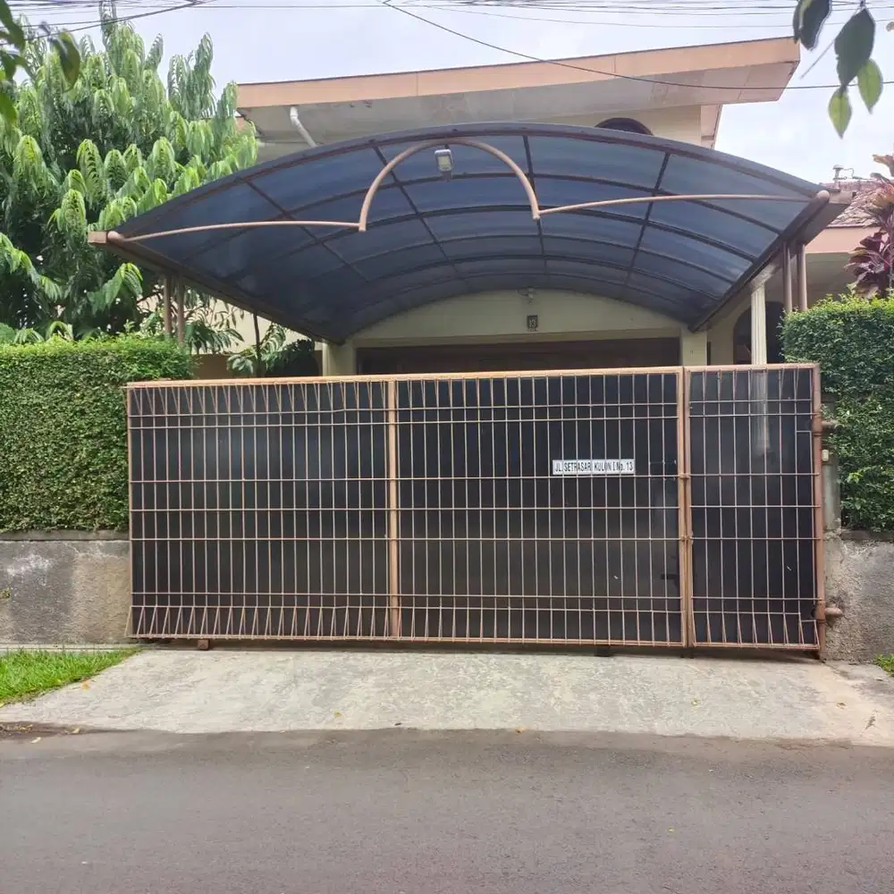 Dijual Rumah & Luas di Setrasari, Bandung – Lokasi Strategis!