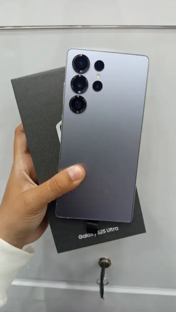 Samsung S25 Ultra 12/512 SEIN
