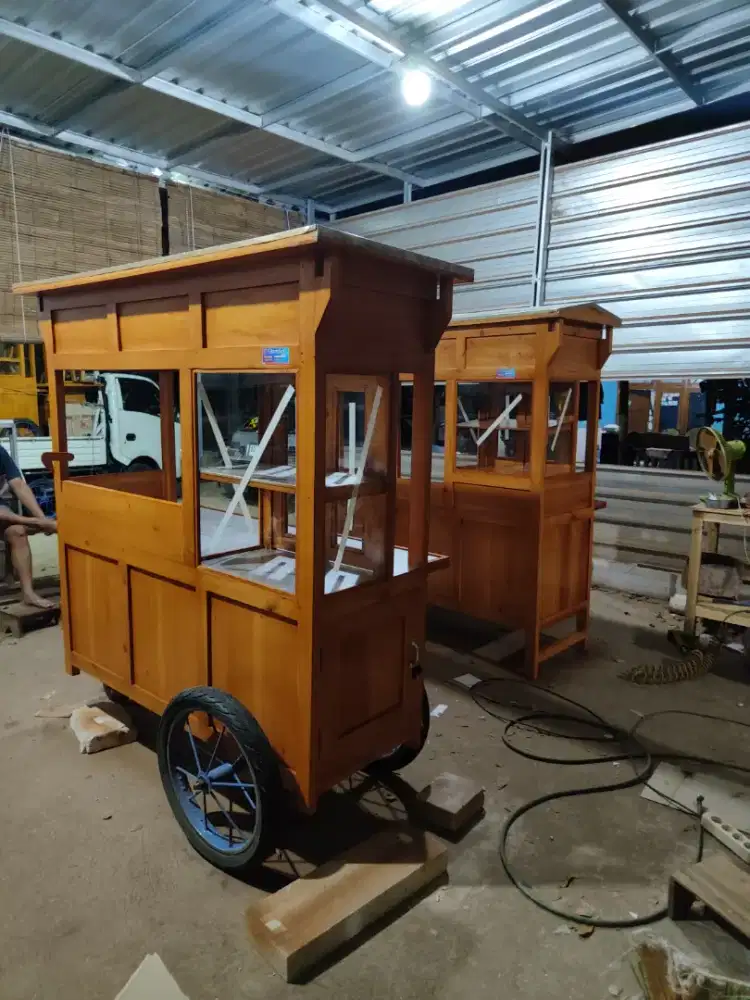 Gerobak Bakso Mie Ayam jg Melayani Pesanan Gerobak Bubur Sate Soto dlL