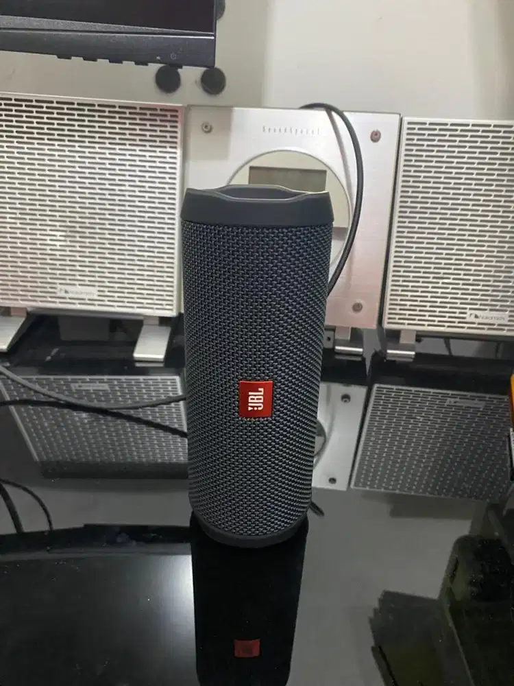 JBL Flip Essential 2, Portable Waterproof Speaker