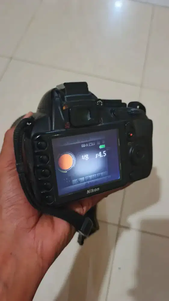 Dijual Kamera Nikon D3100 Kondisi Minus