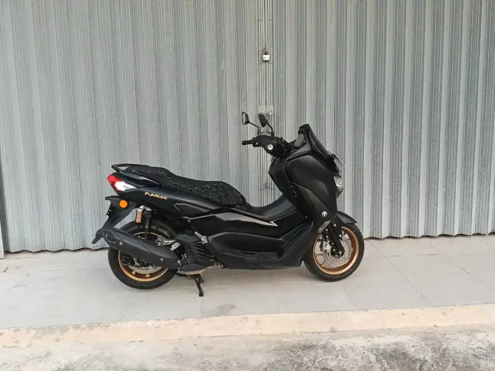 Dijual NMAX surat lengkap pajak hidup